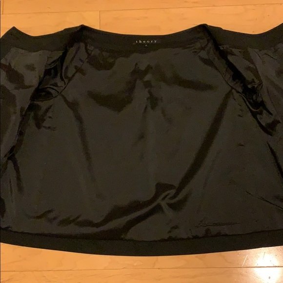 Theory cropped cotton jacket size 2 - Picture 8 of 8